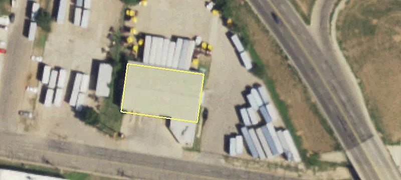 Dock High Warehouse with Yard