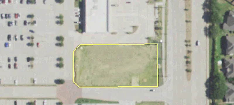 Retail Space Facing Custer