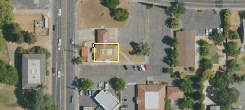 Restaurant with Dual Lane Drive-Through
