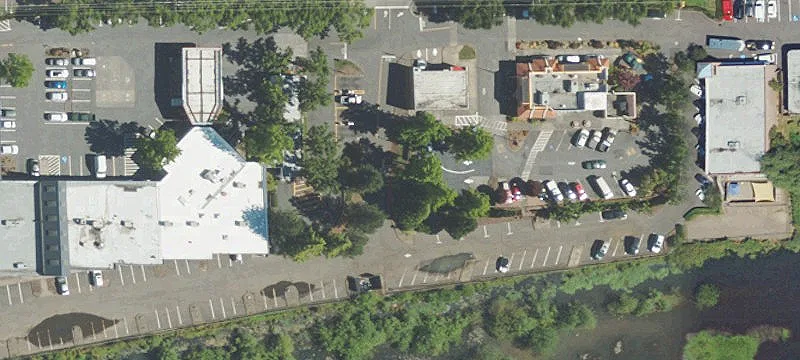 Retail Space in Tualatin Center