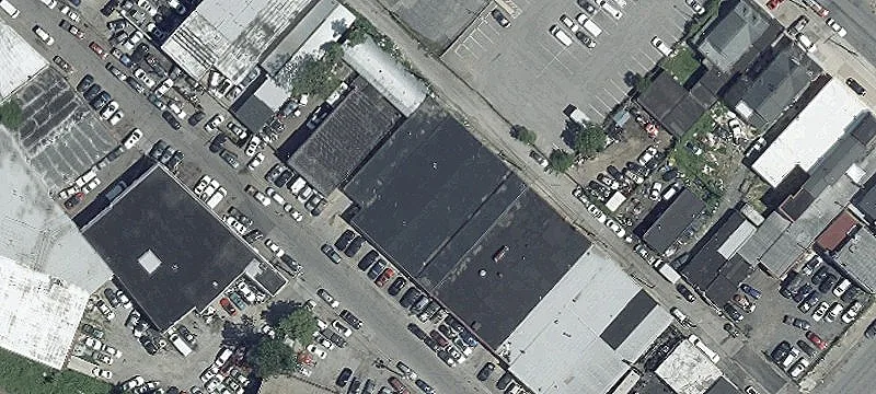 9,500 SF Warehouse For Sale