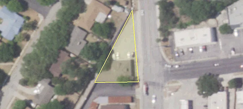 Office Building on Corner Lot