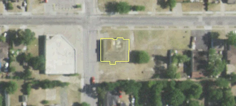 Freestanding Retail Building For Rent