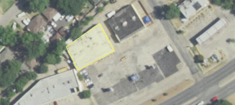 Freestanding Retail or Restaurant Space