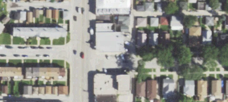 Fully Occupied Chicago Retail Building