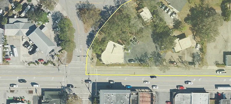 Vero Beach Automotive Retail Space