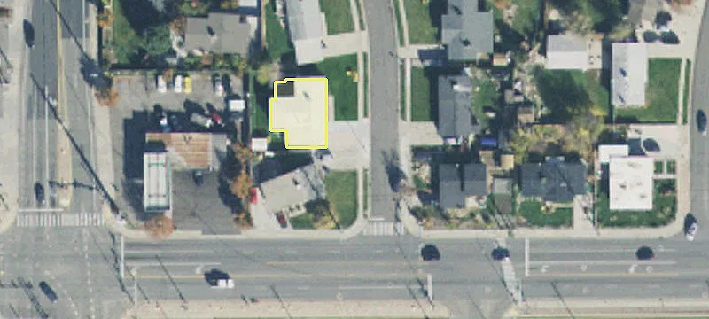 Retail Space Near Transportation Hub