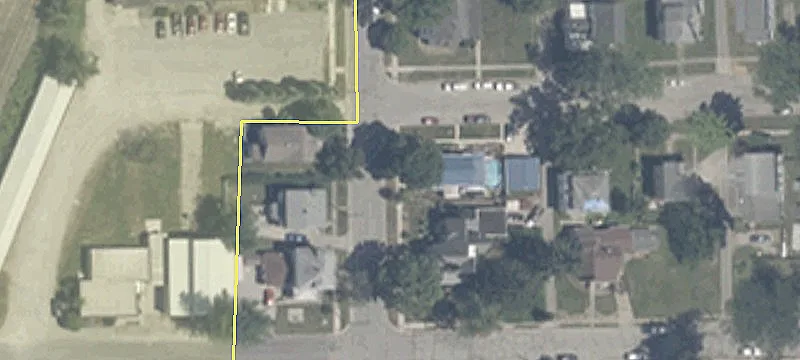 Commercial Land with High Visibility
