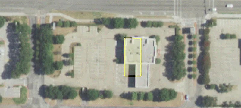Freestanding Retail Building in Addison