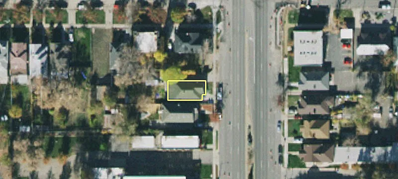 Downtown Retail Space Available