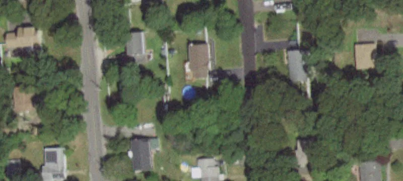 Land on Montauk Highway