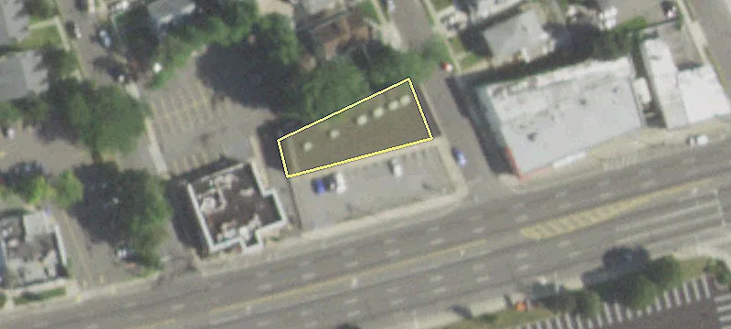 Retail Space on Old Country