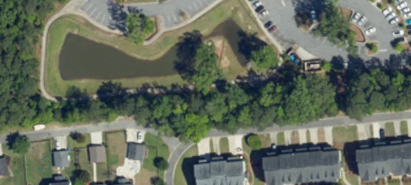 Commercial Land on Glenn McConnell