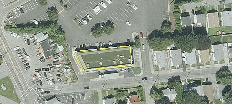 Retail Space in High-Volume Location