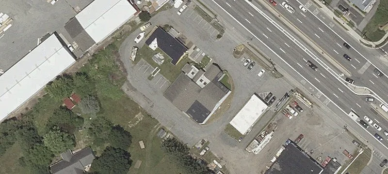 Lewes Office Building on Highway