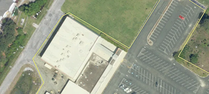 Retail Space in Growing Community
