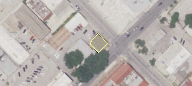 Retail Space with High Visibility