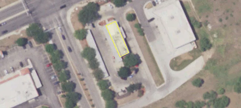 High-Visibility Retail Pad Site