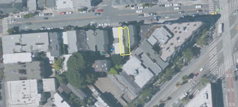 Retail Space with High Visibility
