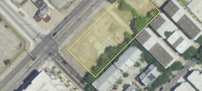 Hard Corner Pad Site
