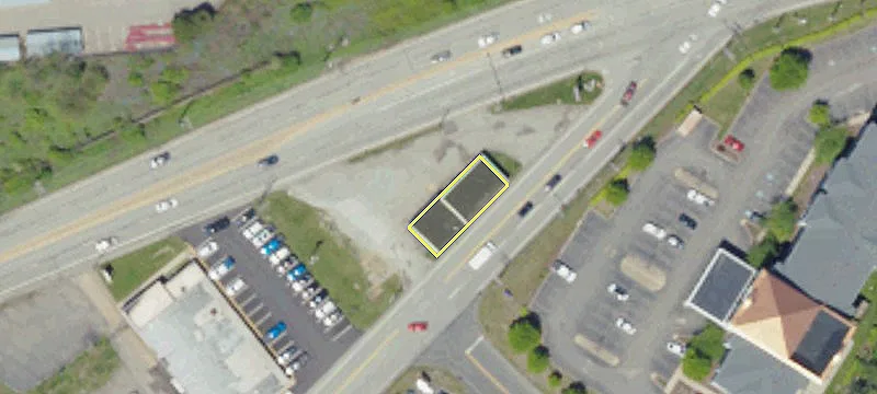 Service Garage on Corner Lot