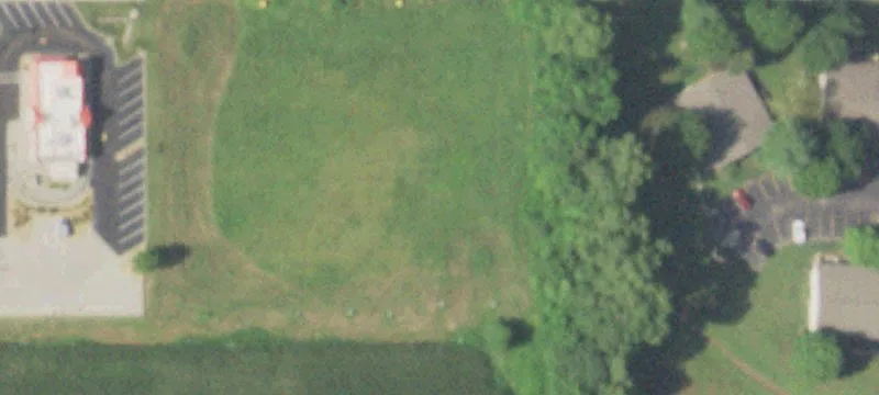 Land on Carlyle Ave Available