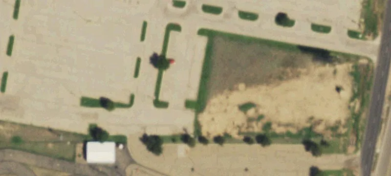 Commercial Land in Entertainment District