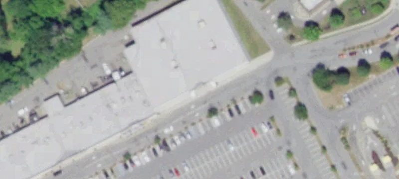 Retail Space Available For Rent