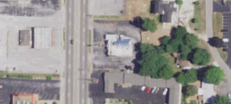 Glenstone Retail/Restaurant Building Available