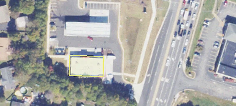 Commercial Land at Signalized Intersection