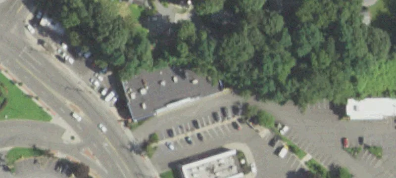 Glen Cove Retail End Cap