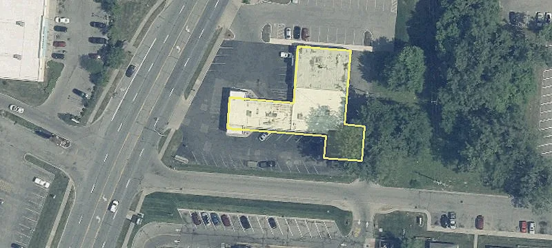 Retail Space Available For Rent