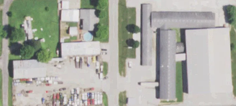 Carlinville Office/Warehouse Investment Opportunity