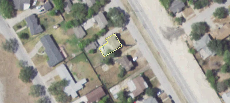 Commercial Land Near Shopping Center