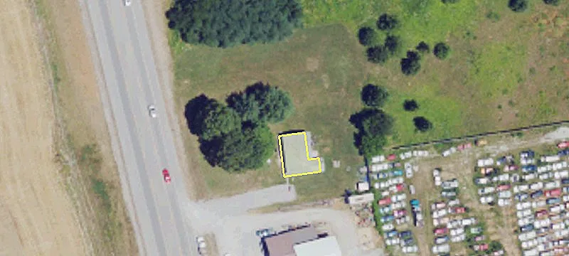 Commercial Land in High-Traffic Area