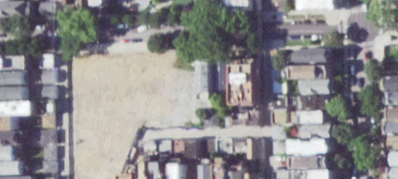 Oversized Lot in Southport Corridor
