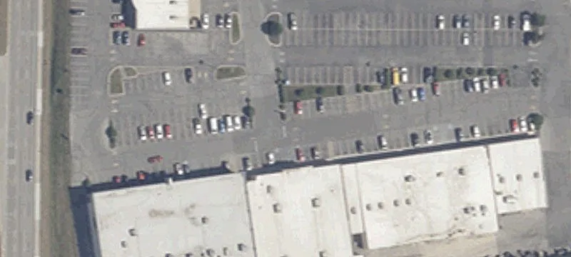 Retail Space in Busy Center