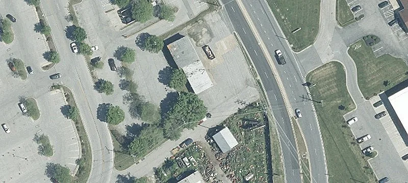 Retail Space in North Carroll