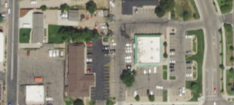 Retail Building on 1.48 Acres