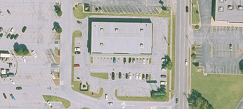Retail Space in Walmart Shadow