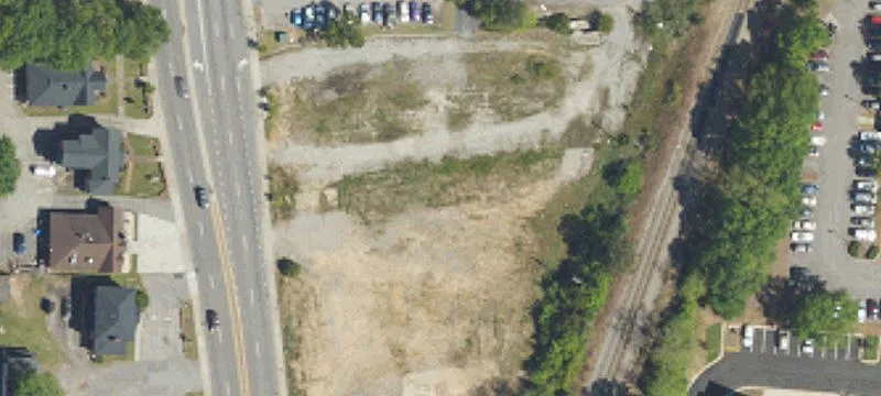 Retail Space Available For Lease