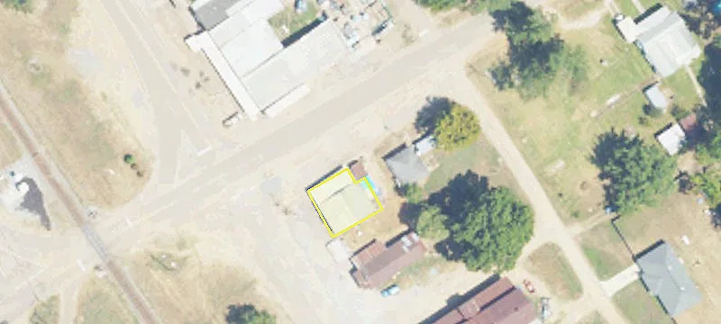 Turnkey Hunting/Recreation Property on Hwy 3