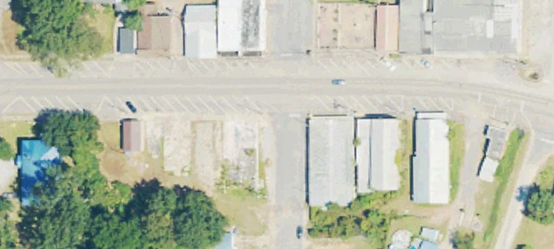 Retail Space in Heidelberg, MS