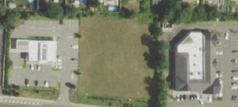 Freestanding Building with Drive-Thrus