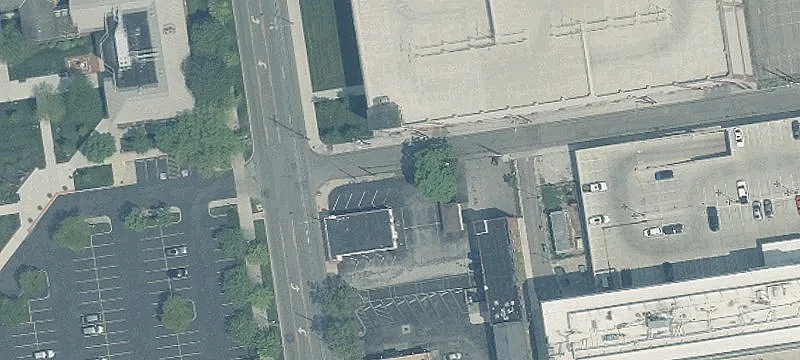 Pharmacy Building Near Franklin University
