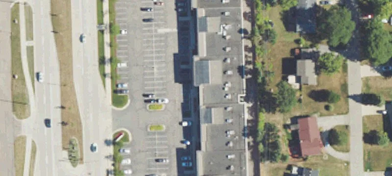 Retail Space on Orchard Lake