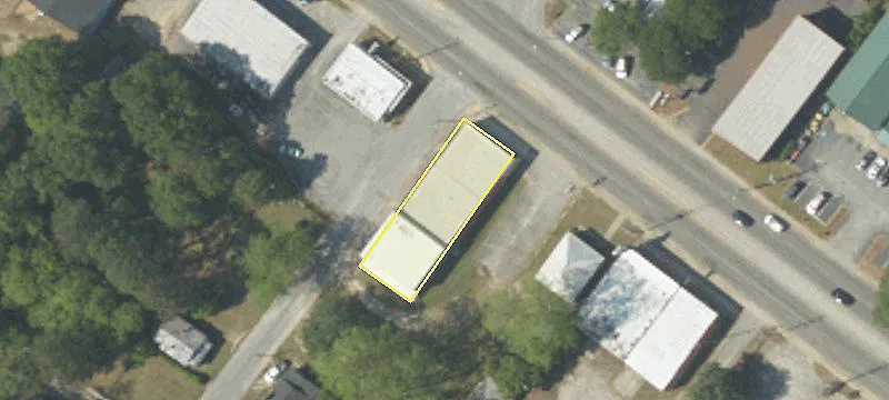 Retail Building with Open Layout