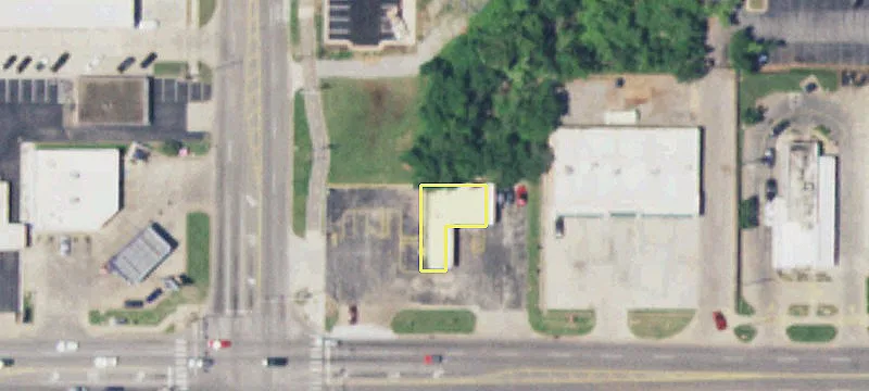 Retail Property at High-Traffic Corner