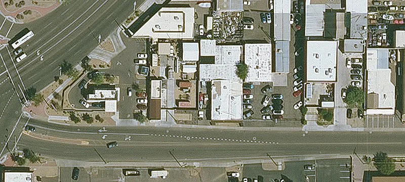 Restaurant & Sports Bar For Sale