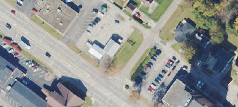 Retail Property on Maccorkle Avenue